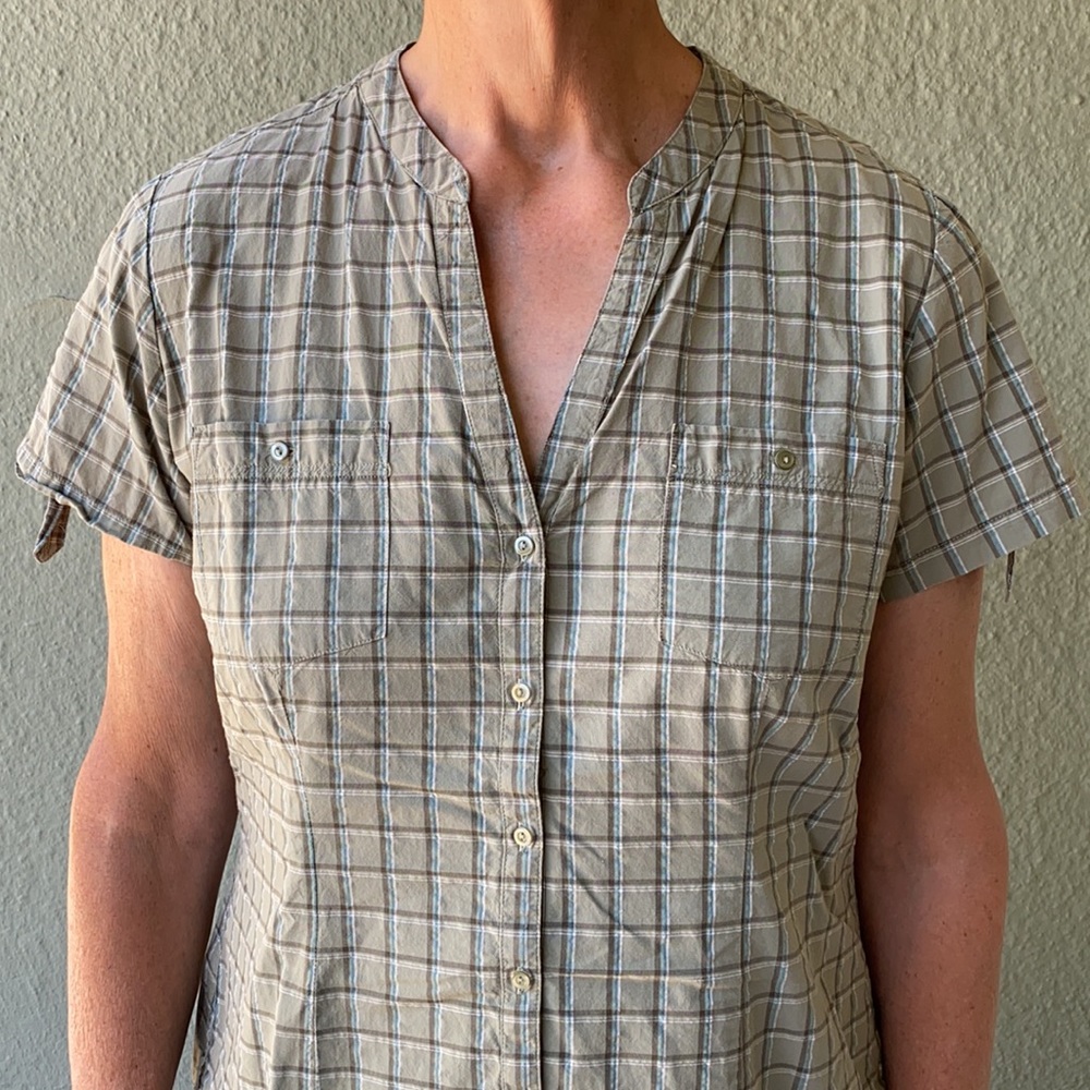 Eddie Bauer summer shirt